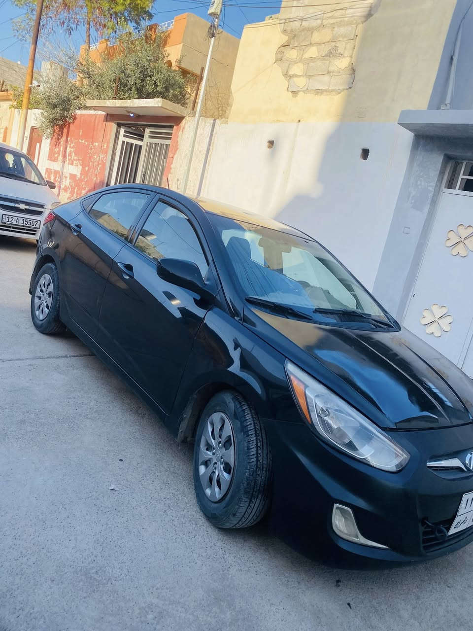 اكسنت للبيع موديل 17  وارد امريكي حادث جاملغ اوبنيد رقم دهوك بسمي شرط تحويل كربون بازين بيها ***********السعر 95اوبيها مجال بصيط
