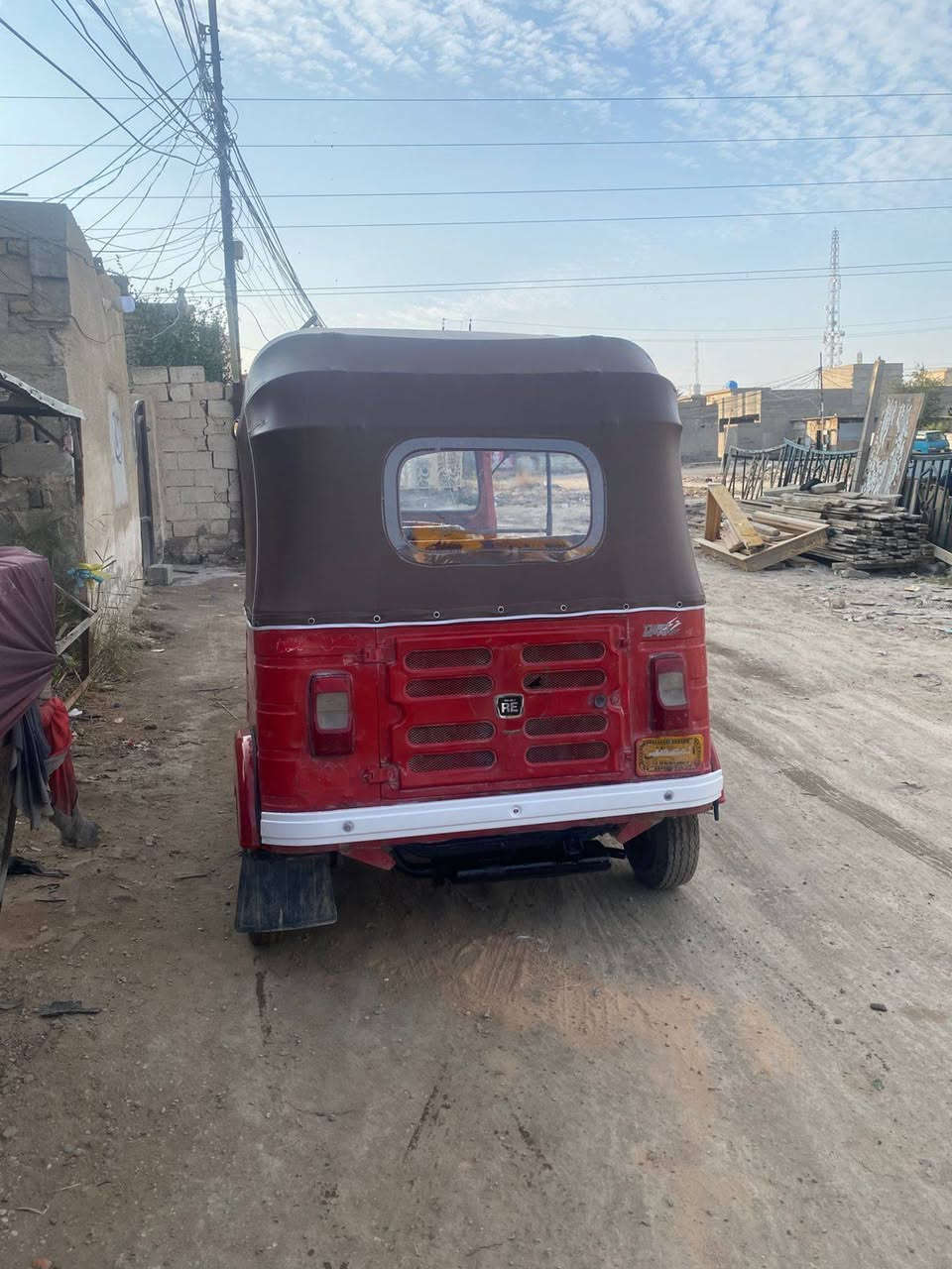 السلام عليكم تك تك بجاج البيع موديل 17 محرك 21 محرك خير من الله جاهزة كبل لشارع لاتنقيص ولا تبخير اوراق أصولي 7تكفلك الترقيم مكاني بغداد الدوره ابو الدشير السعر 3100 وبيه مجال قليل ***********
