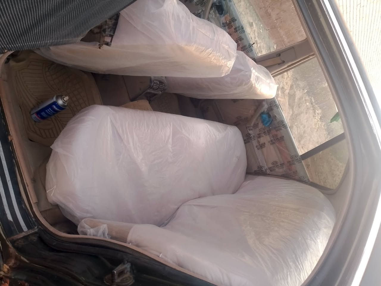 سعر 25
***********وتساب
فتحه سقف ترايك للبصره
بيئم 735 
كير مكينه نضيفات
دوشمه جديده
دهه جديد
بلكات ادامه للمكينه كله جديد
مسجل جديد
سماعات جديده
سياره نضيفه
رقم مثنئ مداور
موديل 91
مكانه ديوانيه
