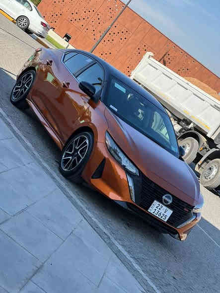 السلام عليكم 
نيسان سنترا 2024 مواصفات SR
رقم اربيل 
ماشية 26 الف مايل 
لون مشمشي سقف اسود بلادي 
مواصفات  
بصمة / تشغيل عن بعد
رادار امامي / رادار خلفي
توقف ذاتي امامي/ خلفي
لايت زنون 
كشنات تدفئة
حساس جانبي
تحديد مسار
نقطة عمياء
مثبت سرعة 
شاشة كار بلي 
شاشة اعطال 
تحكم ستيرن جهتين  
نظام Eco + Sport
الضرر بوند ضربه سطحي بدون ايرباك بدون دواخل
السعر 167 وبيها مجال بسيط 
مكان السياره اربيل 
***********
***********
