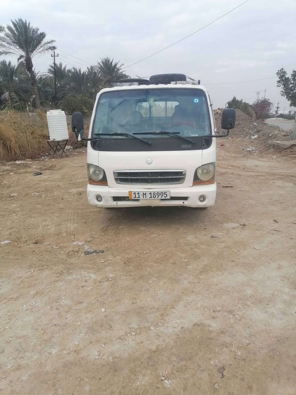 للبيع كيا دبل رقم جديد سنوية بسمي الئ ٢٩ كير محرك اكسن حدادية شرط رقم الشاصي ضعيف  تايرات الخلفي جديد إلامامي نص عمر السعر ٦٥ بيها مجال بسيط المكان السماوة الوركاء ***********
