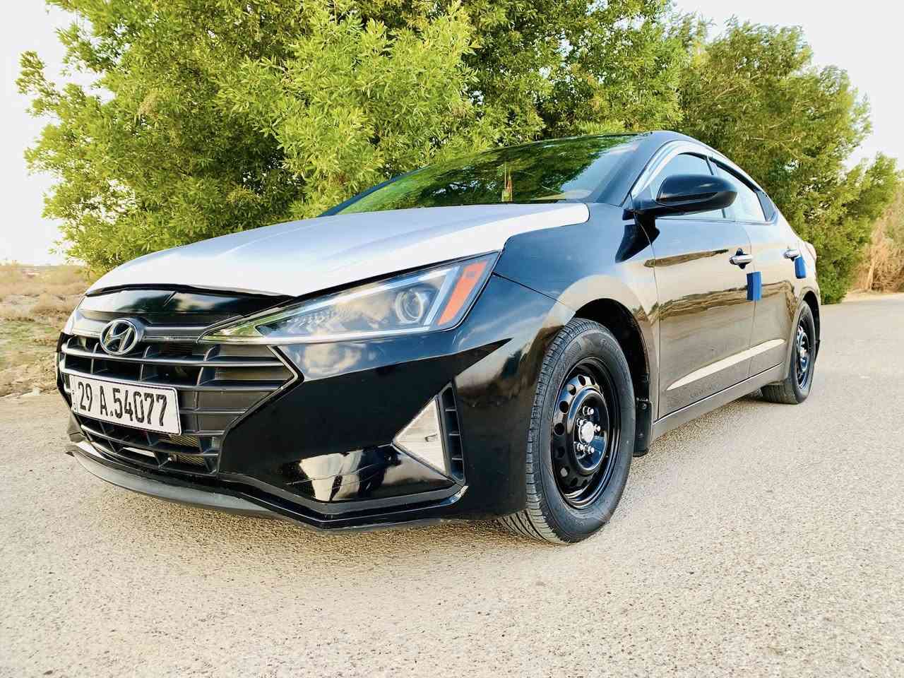 اسعد الله ايامكم
النترا 2020
حادثها البنيد والدعاميه بدون دواخل
وبلعراق صار بيها الجاملغ صبغ وبيبان ثنين اثر جراد وربع صبغ بل جنطه بسيط 
سياره جديده وحلوه 
محرك 2000 دوش 
سيارع عليها ادامه كامله 
تخم تاير وباتري وحداده 
انضمه مود درايف وضعيات قياده
وباقي المواصفات معروفه 
رقم واسط تحويل مباشر 
السعر 122 وبي مجال
***********
