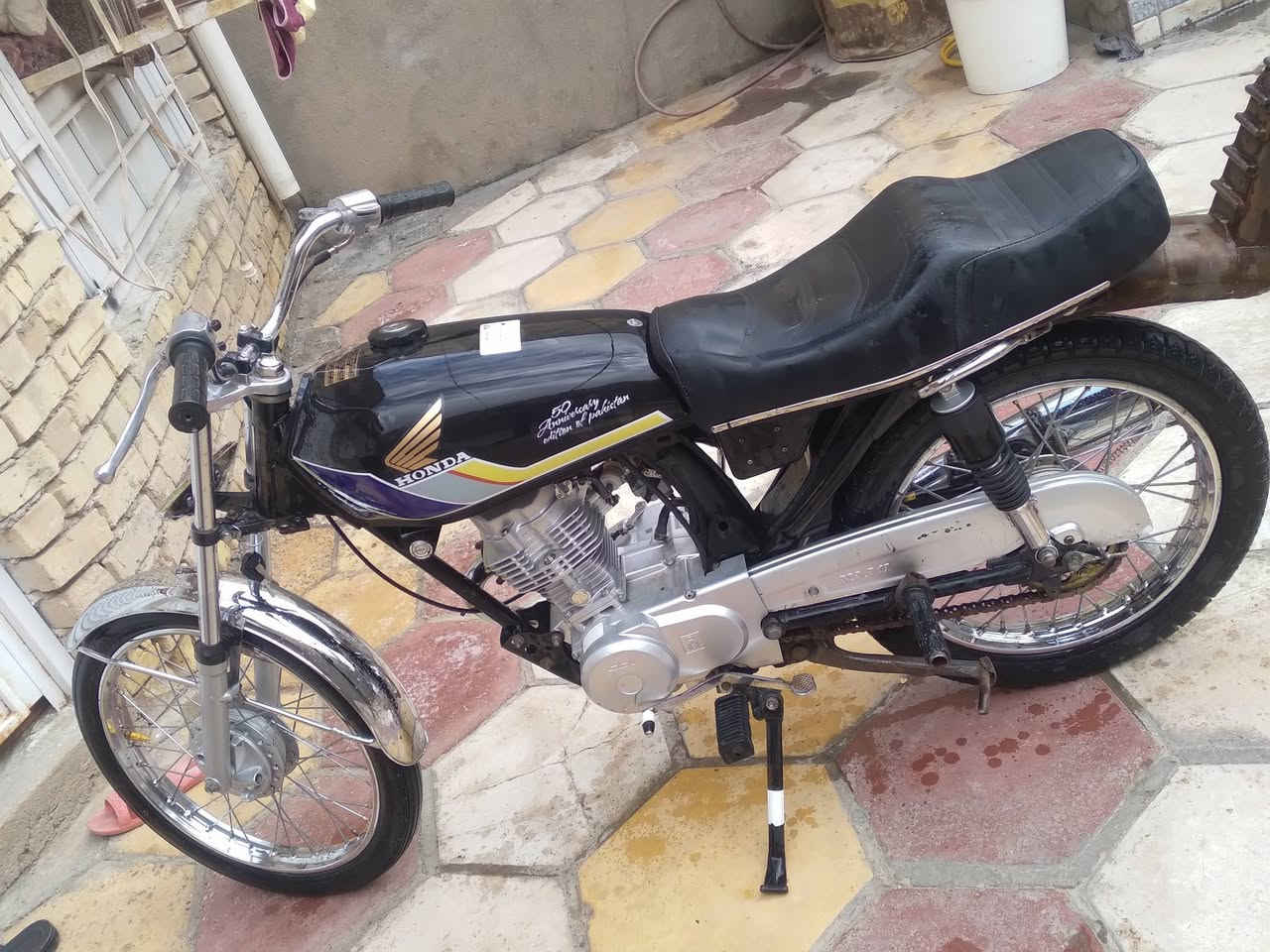 سلام عليكم دراجه مثل البصوره دراجه نصيفه مامفتوحه اوراق اصولي اسعر 700 وبيه مجال متواجد واتساب ***********
