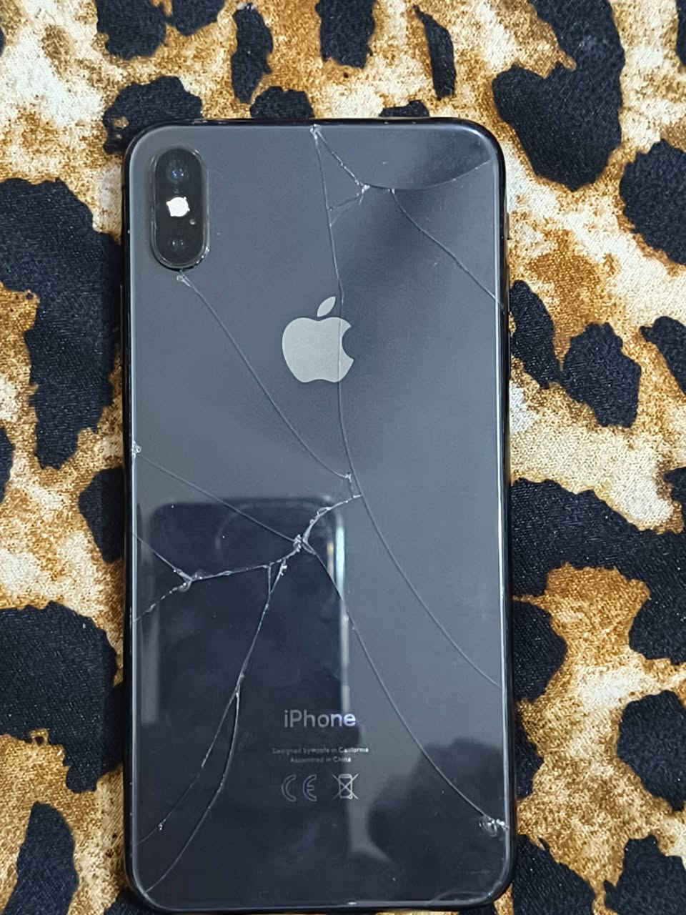 اكس ماكس مبدل بس بطاريه والضهر مفطور الباقي مكفول كله بلادي سعر ١٥٠ قفل ما عندي خاص هاذا رقمي
***********
