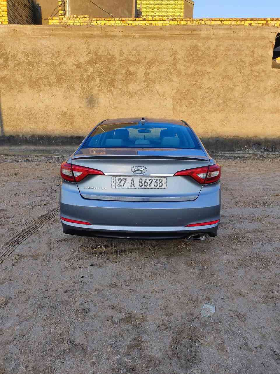 السلام عليكم 
سوناتا 2017 امريكي حادث جاملغ وبنيد مبدلات 
صبغ جاملغ خلفي وباب والباب الامامي كلير راشينه 
الباقي كفاله مكينه كير حداديه ستوني مشتغلها كلها تبريد سياره جديده 
شاصي والفخذه كفاله رقم ذي قار الجديد بسمي 
مكاني سوق الشيوخ ***********
السعر 115
