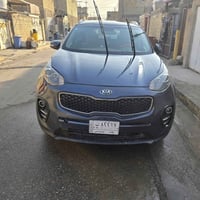 ((((السلام عليكم )))) للبيع  كيا سبورتج  موديل 2017  اللون حبري  مواصف...