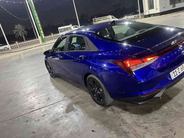 السلام عليكم 
النترا للبيع موديل 2023 وارد امريكي 
مواصفات السياره نص فول 
بصمة 
رادار 
تحديد مسار 
حساسات 
 ومعروفه بعد مواصفات الاانترا 
حادثها جاملغ وحافه البنيد 
وبيها بابين كلير من امريكا بدون اي تصليح او معجون
بدون دواخل 
ايرباك ستيرن فقط 
السعر 147وبيها مجال للشراي الي تعجبه السياره يجي يشوفها ويشلع عيوني 
رقم بغداد 
مكاني بغداد الامين 
تلفون ***********
