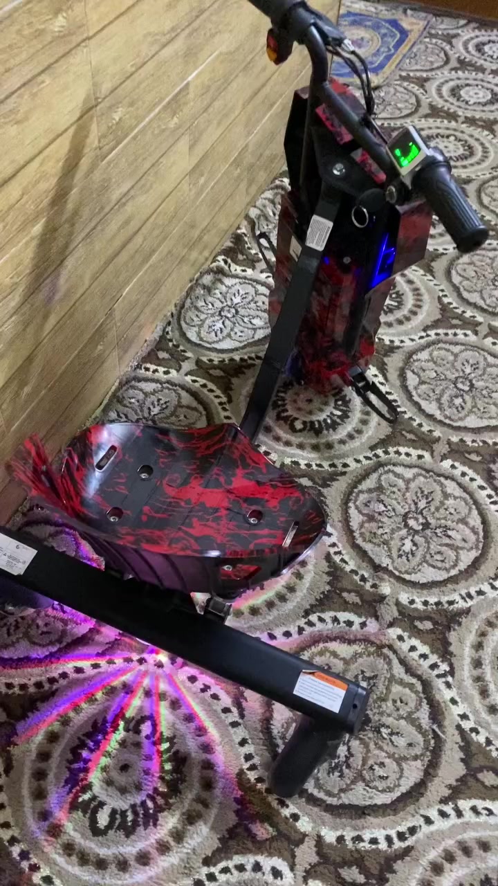 درفت
السلام عليكم 
درفت للبيع كاملة 3 سرعات يتحمل وزن ثقيل بطارية 36 v
مع خوذة وكسارات 
صار اقل الشهر من اخذتهه وابني ماعرفلهه زغير
حتى كارتونتهه موجوده السعر 150 مكاني البلديات


**إذا كنت صاحب هذا الإعلان وتريد حذفه لأي سبب، رجاءا أرسل رسالة إلى الدعم الفني**