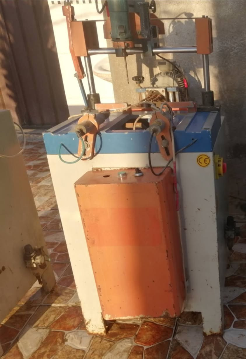 للبيع ثلاث قطع pvc مكان نجف اريدهم


**إذا كنت صاحب هذا الإعلان وتريد حذفه لأي سبب، رجاءا أرسل رسالة إلى الدعم الفني**