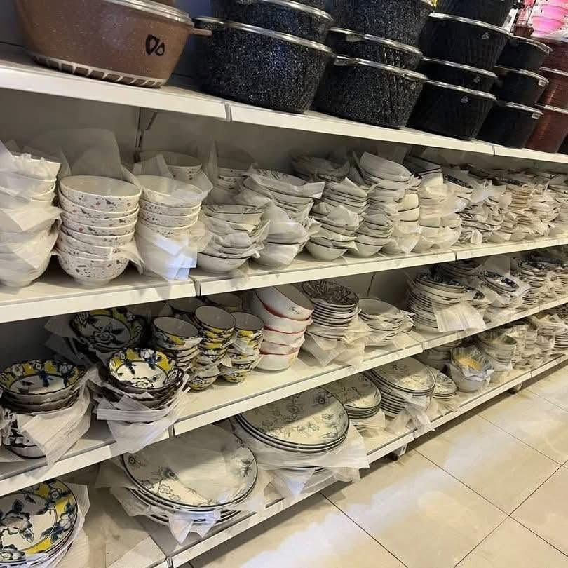 !بسمه تعالى ✨🎉
📍 [العائله مول للمنزليه] – وجهتك الأولى لكل شيء حلو للبيت 🎁🏡
🛍️ نوفر لكم:
▪️ مواد منزلية عملية وعصرية
▪️ فرفوري أنيق بأسعار ولا أروع
▪️ حاجات بألف فكرة وسعرها بمتناول الجميع
▪️ هدايا مرتبة وجاهزة للتقديم بكل مناسبة 🎀
مشاركتكم للبيج فضلا وليس امرا ليصلكم كل ماهوه جديد
💰 
🎁 تنوع كبير وتجديد مستمر بكل ذوق
🚗 توصيل متاح داخل [النعمانيه]

📞
📦 اطلبوا الآن وخلي مشترياتكم توصل لباب البيت


**إذا كنت صاحب هذا الإعلان وتريد حذفه لأي سبب، رجاءا أرسل رسالة إلى الدعم الفني**