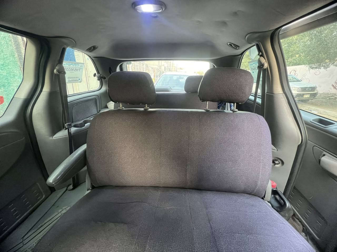 السلام عليكم
من رخصة الادمن

للبيع دوج كرفان 2007 

🚐 دوج كرفان
📅 موديل 2007
🪑 7 راكب
⚙️ بتره
🎨 اللون رصاصي
📄 رقم بغداد / مشروع وطني
📝 سنوية باسمي – تحويل مباشر

✅ مكفولة من صبغ وتبديل
✅ تخم تايرات أمامي
✅ الخلفيات نظيفة
✅ جام كهربائي

السيارة مرتبة وجاهزة للاستخدام، مناسبة للعائلة أو الشغل،
🔍 جاهزة لأي فحص

💰 السعر: ٦٥ 
↔️ بيها مجال بسيط للجادين

📞 رقم الهاتف: ***********
