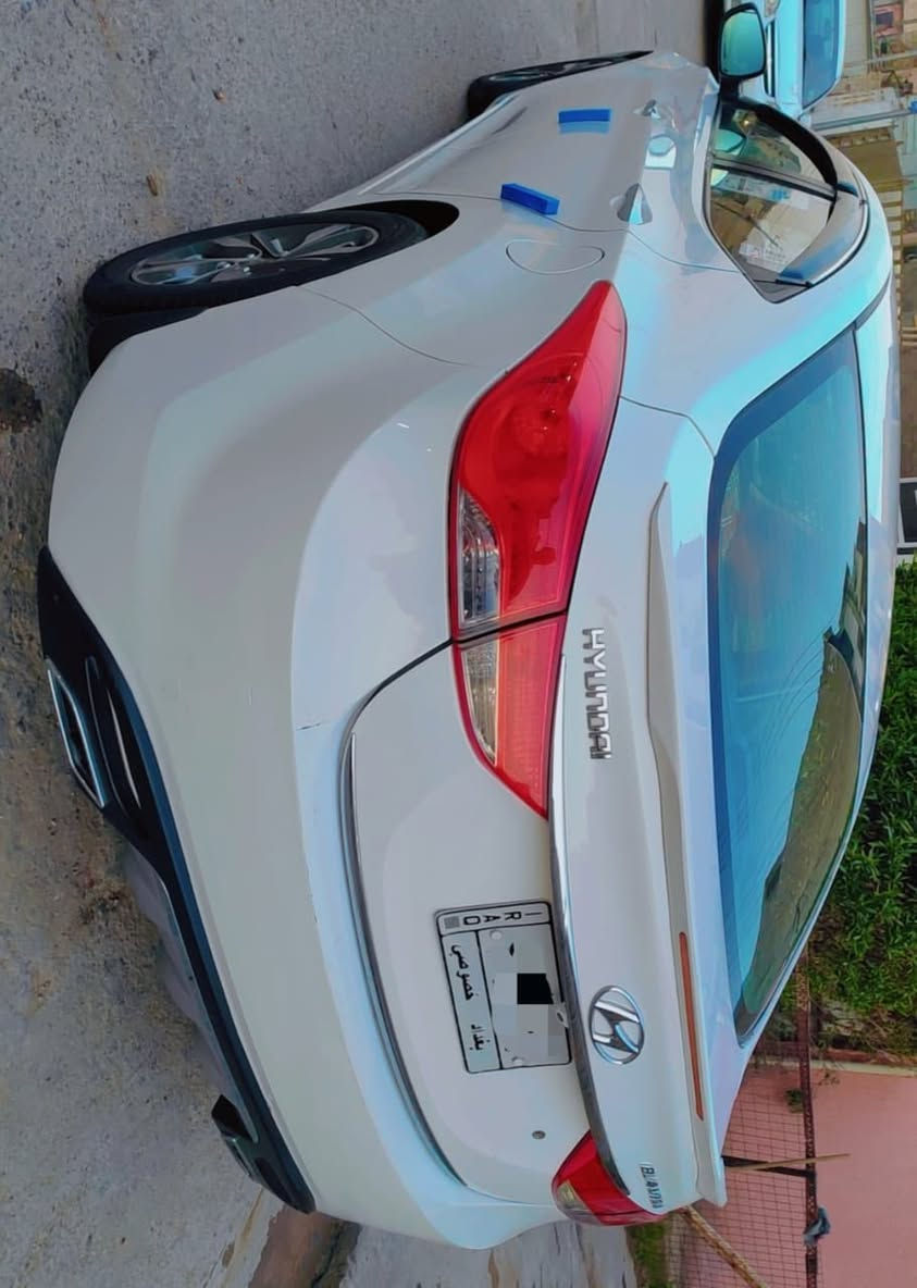 النترا موديل 2014 خليجي ماشية 132 كم فقط دعاميات مبدلة للجمالية
تحكم ستيرن 

كاميرا خلفية 

مري شفط 

محرك 1600  دوش

يدات نيكل

سياره ما بيه قطرة صبغ 

السعر  129 ورقة 

الرقم ***********
