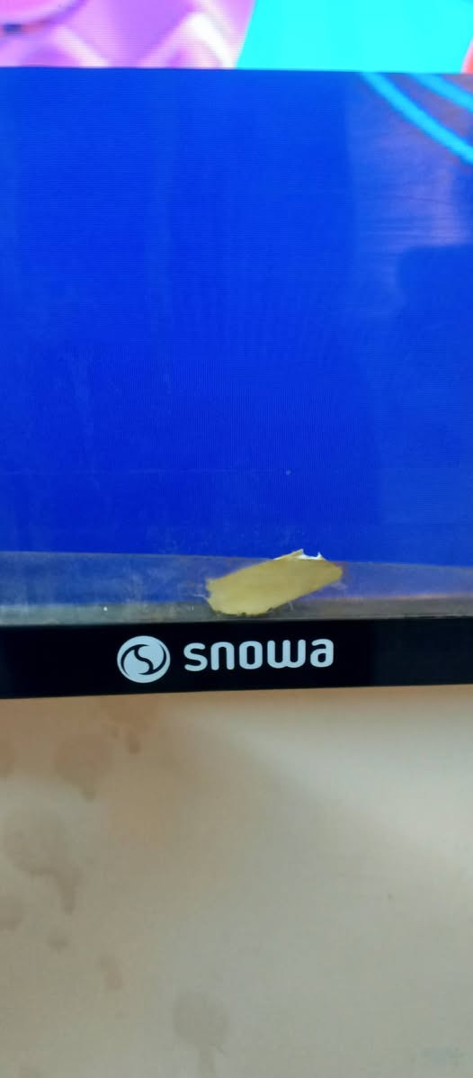 للبيع شاشة Snowa سمارت 65 انج

الحالة نضيفة جداً وشغالة 100% بدون اي كسر او خط

المواصفات:

. سمارت اندرويد - بيها يوتيوب نتفلکس امازون

فيسبوك، دزني، سبوتيفاي

. دقة 4K وصورة نقية

. واي فاي + 3 مداخل HDMI + 2 USB

المكان: بغداد - الحرية

السعر : 600 ألف دينار قابل للتفاوض للشراي الجاد
***********
