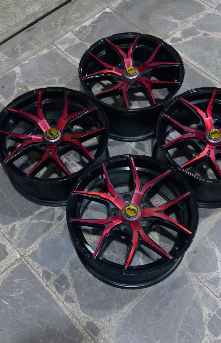 السلام عليكم
تخم ويلات ترهم كوري / ياباني 
ويل كب اصلي حاوية حجم 16 سعر تخم 350 الف 
تخم ويل كب 17 مشبك حاوية بدون ضرر 400 الف 
بغداد شارع فلسطين يتوفر توصيل 
للاستفسار واتس اب ***********
