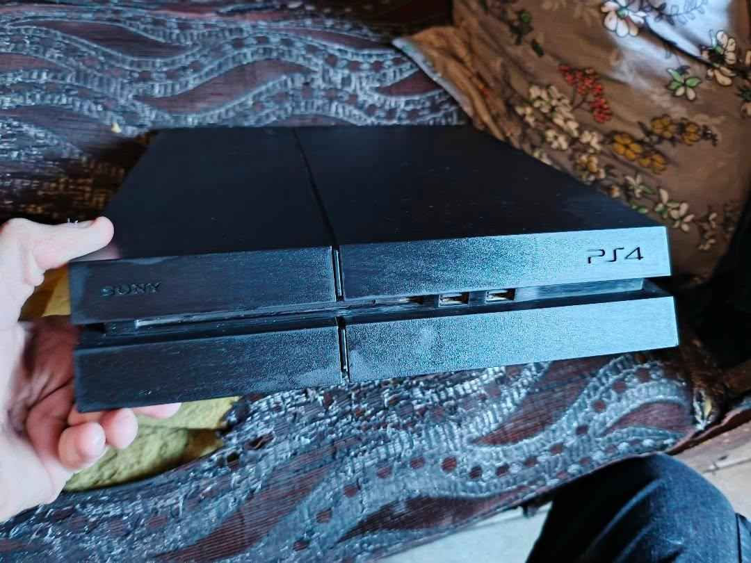 جهاز بلي فور فات مهكر للبيع 
نظام 12:50 مهكر ابو قرص
ذاكره 500 
نظام 99% 
السعر 200 
وبيه مجال 
المكان بغداد بغداد, العراق


**إذا كنت صاحب هذا الإعلان وتريد حذفه لأي سبب، رجاءا أرسل رسالة إلى الدعم الفني**