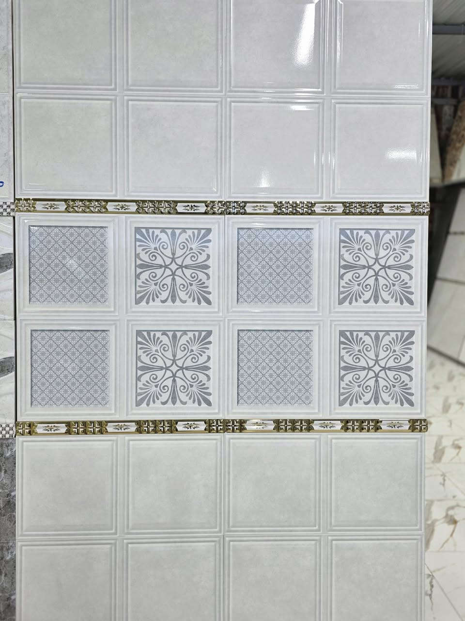 بفضل الله تعالى وصول أحدث الموديلات مكان الصويره تقاطع حي زهراء توزيع جمله مفرد انسب الاسعار 
***********
