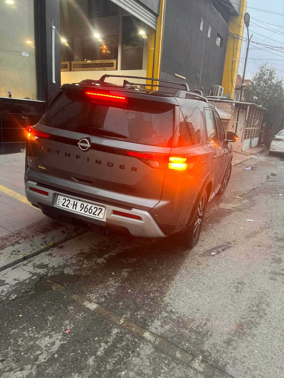 باسفينده ر ٢٠٢٣ . فول موصفات platinum ✅

٣١ الف مايل ماشي . كير و مه كينه بشرت  بجم و خلفى كه بس . 

٢ قطعه و نص و سبوخ بدون دواخل ابدان 

سعر ٢٤٠ معامله 

٠١ ٥٣ ٢٥٣ ٠٧٥٠

0750 253 53 01 أربيل, العراق
