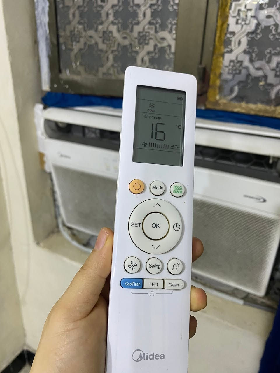 مكيف ميديا طنين تحكم نظافه ١٠٠ بالميه استعمل ٤ اشهر سعره ٤٥٠ بي مجال


**إذا كنت صاحب هذا الإعلان وتريد حذفه لأي سبب، رجاءا أرسل رسالة إلى الدعم الفني**