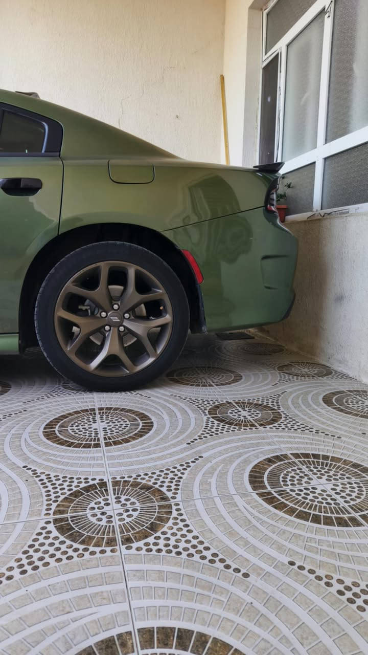 السلام عليكم اخوان جارجر للبيع موديل ١٩جي تي بلاد عدا الفتحه ماشيه ٨٠الف اربيل بسمي شرط التحويل سيارة جديدة بمعنى الكلمه هزة جديدة مسويلها مكانها موصل سعر ٢٥٥بيها مجال (*********** ) (***********)
