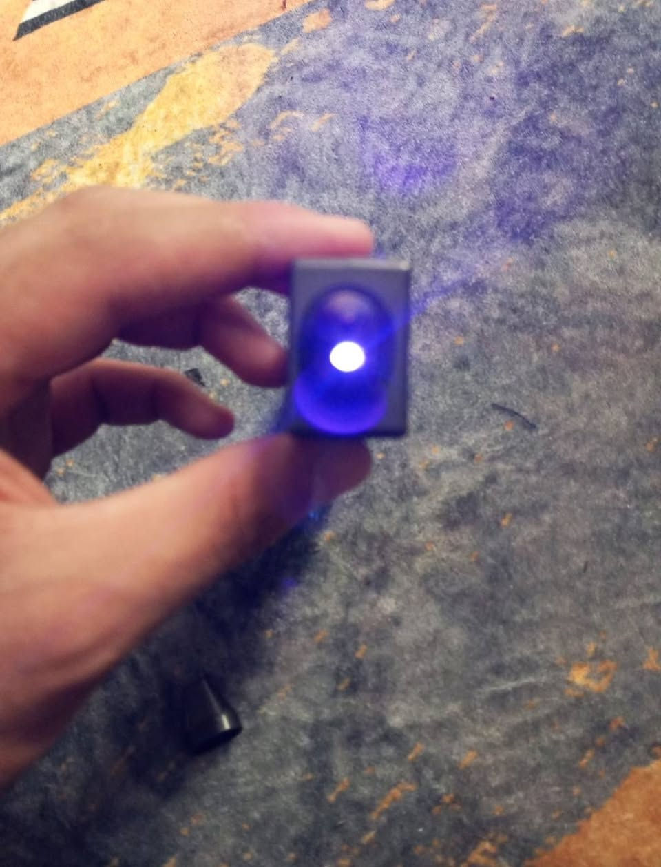 جهاز فحص كثافه او صلابه  سعر 60 وبي مجال
دايموند سلكتر 1 جهاز حديث 
يجي بي اشعه UV 
حراري مو ابو الكيج 
يشتغل بطاريه وكهربا
عنوان نجف كوفه


**إذا كنت صاحب هذا الإعلان وتريد حذفه لأي سبب، رجاءا أرسل رسالة إلى الدعم الفني**