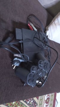 بلاي ستيشن ٢ • ٣٠+ ألعاب • يد وحدة