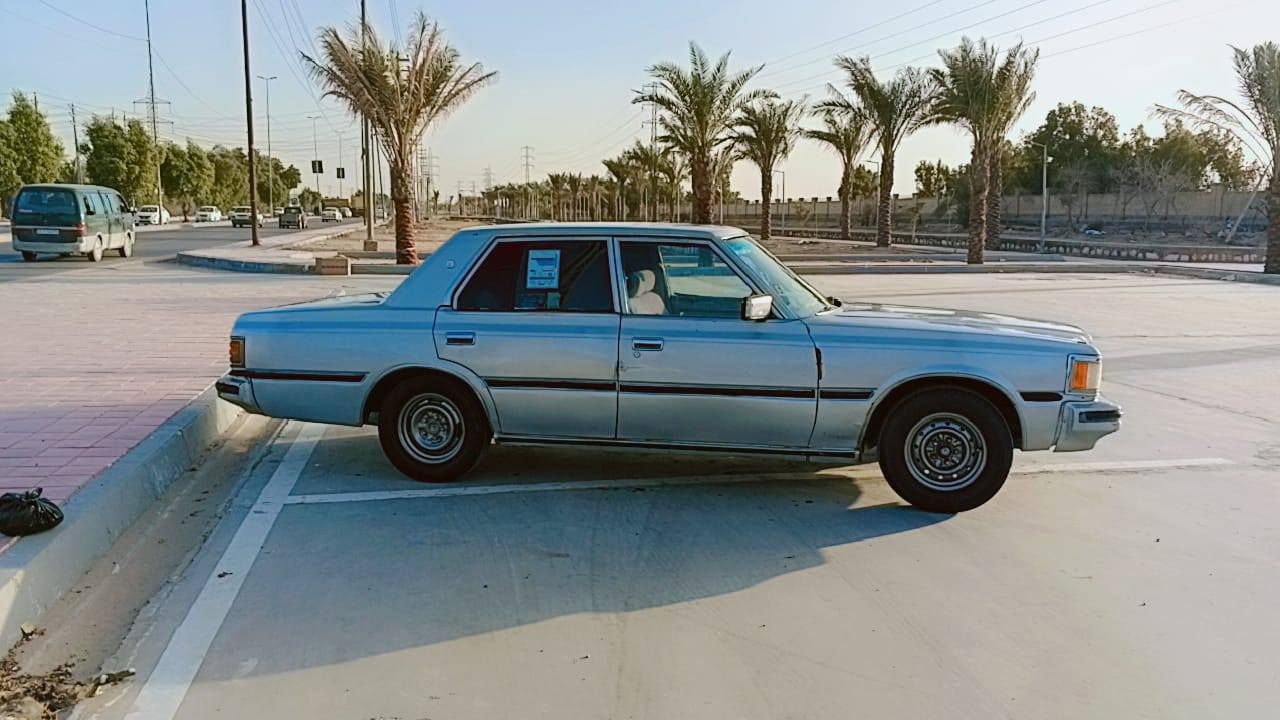 السلام عليكم سوبر 82 رقم انكليزي مكينة وكير وحدادية كارتون سيارة مال جناي تاخذهة وتدعيلي ترايك وين ميعجبك شرط راعيهة يريد مداور السعر 35 مجال حك الجية الرقم *********** / ***********
