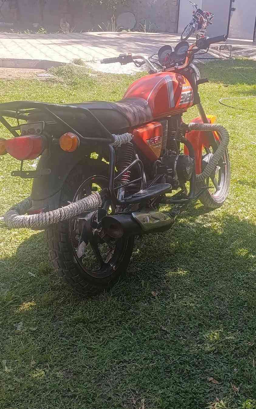 سلام عليكم دايوان نفخ كلك
موديل 19 مكفوله من سرقه 
مكان حله مركز  سعر950 بيه مجال قليل 
***********
