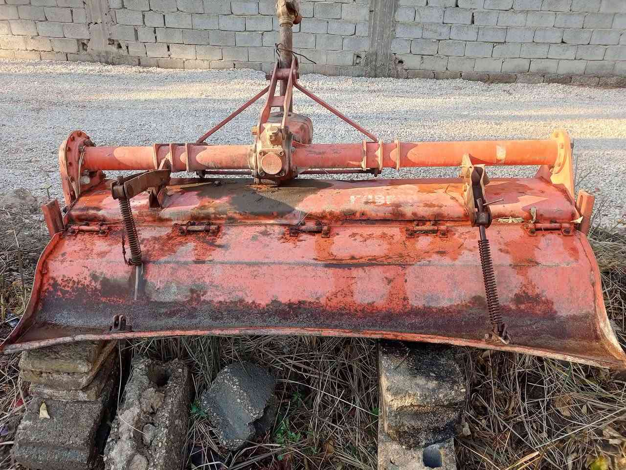 السلام عليكم ورحمة الله وبركاته 
للبيع رفاسه اخت الجديد
سجج جدد مشتغلات اقل ال 20ساعه
المكان كربلاء شارع الحولي قرب مستشفى الكفيل 
رقم الهاتف (***********)
