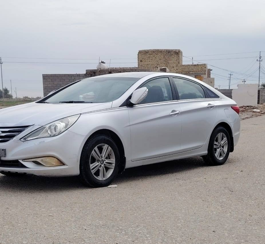 سلام عليكم لبيع سوناتا 13كوري كفالة عامه ضربه وتبديل وصبغ حداديه تخم تأير مكينه وكير  سنويه ل 28 تحويل مباشر مشروع وطني بسمي رقم سياره المثنى سياره فول من عد لفتحه سياره جديدة سعر سياره 104بيه مجال مكان سياره عماره شراي ينتصل ***********
