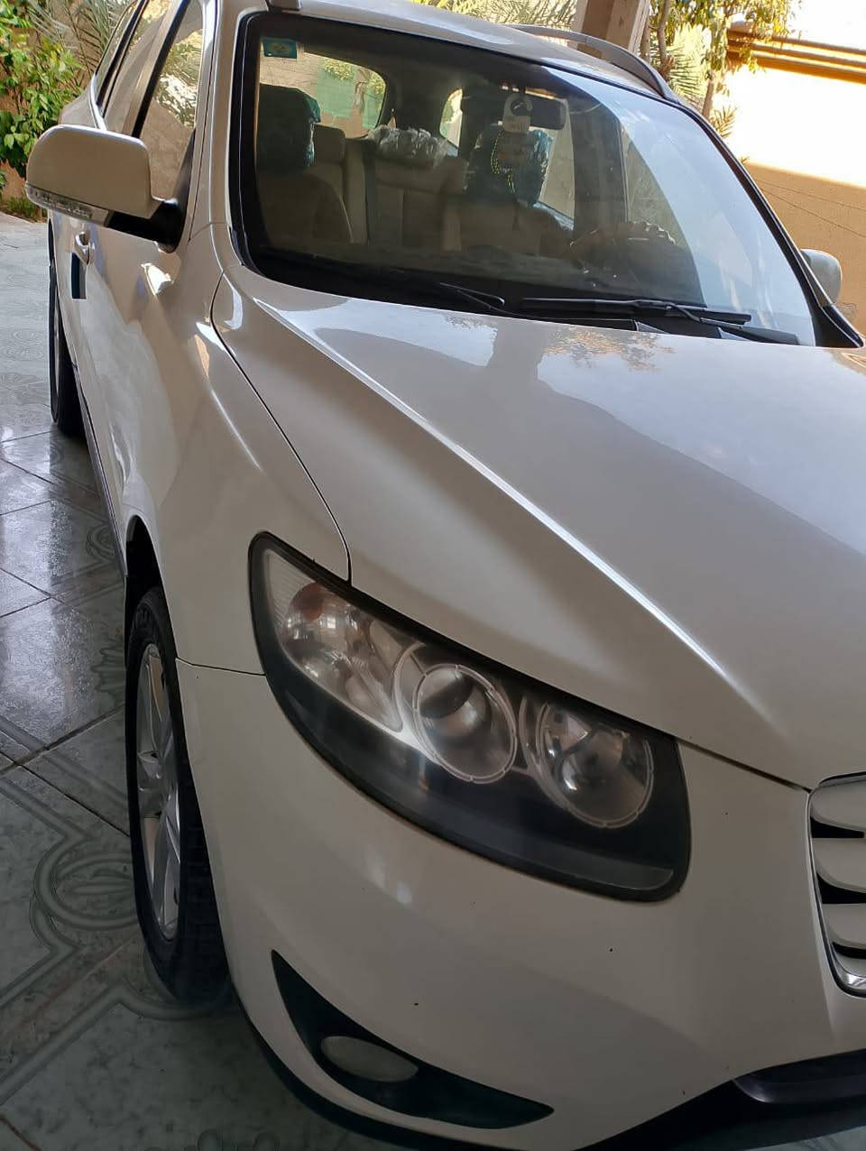 السلام عليكم سنتافي موديل ١٢ خليجي الشركه العامه سياره جديده جدا
رقم بغداد باسمي تحويل مباشر
محرك ٦ سلندر ما مفتوح لا رواجز ولا كلشي
ملاحظه السياره بيها فقط بس هذا المكان المحدد كد شبر صبغ
 تخم تاير جديد أمامي وخلفي 
حداديه كامله مكمله 
منظومه بانزين + نوزلات كلها جديد ألف ديار ما تخلي عليها
السعر المطلوب ١٦٨ وبيها مجال للطيبين
مكان السياره صلاح الدين ناحيه الاسحاقي 
للاستفسار الاتصال ع الأرقام 
***********
***********
