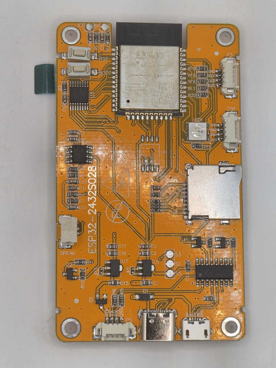 🚀 وصلت الآن لوحة ESP32 CYD بشاشة لمس 2.8 إنج
(Cheap Yellow Display - CYD)

📦 الكمية المتوفرة: 10 قطع فقط

إذا كنت مبرمجًا أو مهندس إلكترونيات أو مختصًا بالأمن السيبراني، فهذه اللوحة تعتبر من أفضل الخيارات لبناء مشاريع احترافية بتكلفة منخفضة.

✅ أهم المواصفات:
🔹 معالج ESP32 ثنائي النواة بسرعة تصل إلى 240MHz
🔹 Wi-Fi + Bluetooth مدمجان
🔹 شاشة TFT ملونة 2.8 إنج تعمل باللمس
🔹 دقة 320×240 بكسل
🔹 ذاكرة Flash بسعة 4MB
🔹 تعمل مع Arduino IDE وESP-IDF وPlatformIO وLVGL
🔹 منافذ GPIO متعددة لتوصيل الحساسات والوحدات الخارجية

🎁 مع كافة الملحقات وجاهزة للبرمجة مباشرة.

💡 أهم المشاريع التي يمكن تنفيذها:
🔸 واجهات HMI صناعية احترافية
🔸 أنظمة المنزل الذكي (Smart Home)
🔸 شاشات مراقبة وإنترنت الأشياء (IoT)
🔸 التحكم بالمحركات والروبوتات
🔸 Wi-Fi Scanner وتحليل الشبكات
🔸 Network Intruder Watch لمراقبة الأجهزة المتصلة بالشبكة
🔸 لوحات معلومات (Dashboards) تفاعلية
🔸 أدوات تعليم واختبار لمهندسي Cyber Security وتحليل شبكات Wi-Fi بشكل قانوني داخل بيئة الاختبار المصرح بها

📩 الكمية محدودة (10 قطع فقط)، احجز قطعتك الآن قبل نفاد الكمية.

#ESP32 #CYD #CheapYellowDisplay #Arduino #LVGL #IoT #EmbeddedSystems #CyberSecurity #Programming #Electronics


**إذا كنت صاحب هذا الإعلان وتريد حذفه لأي سبب، رجاءا أرسل رسالة إلى الدعم الفني**