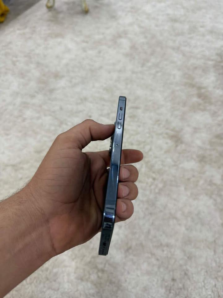 13برو ماكس مثل ماموضح بصور مو تجي وتكول مكايلي 
جهاز نضيف سعره 450 
مكاني بغداد هذه رقمي***********
