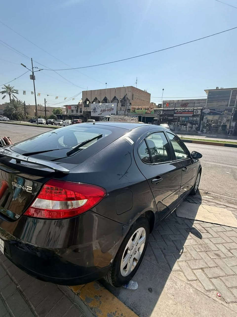 � للبيع بروتون جين 2 موديل 2016

* الممشى: 90 ألف كم فقط.
* محرك وكير بحالة ممتازة، خير من الله.
* تبريد ممتاز .
* مسوي إلها صيانة كاملة وما تحتاج أي مصروف.
* بطارية جديدة.
* تخم تايرات جديد.
* شاشة Sony.
* كاميرا خلفية.
* السيارة نظيفة جدًا واستخدامها خفيف.

الملاحظات: بيها كم ملاحظة بسيطة بالكَشَر فقط،.

💰 السعر: 65 ورقة، وبيه مجال بسيط 
***********
