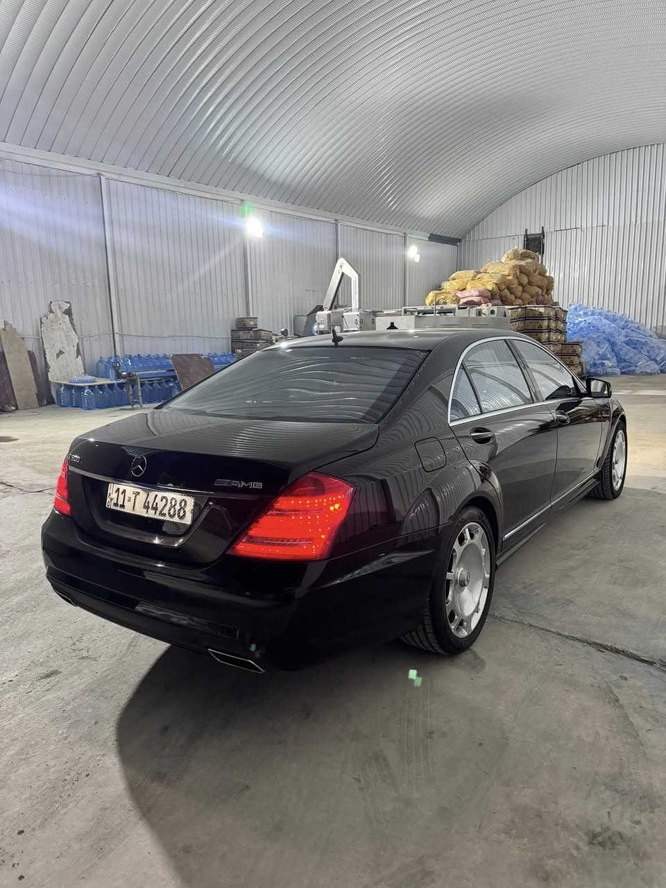 مارسدس S500 مديل 2012
سيارة مكفولة من الصبغ والضربة حتى الدعاميات وارد الماني مواصفات خاصه سيارة جديدة كلش مخزنه استعمال قليل بعدها بوضع الوكاله ماشيه 120 رقم بغداد مميز بسمي  للستفسار : ***********
