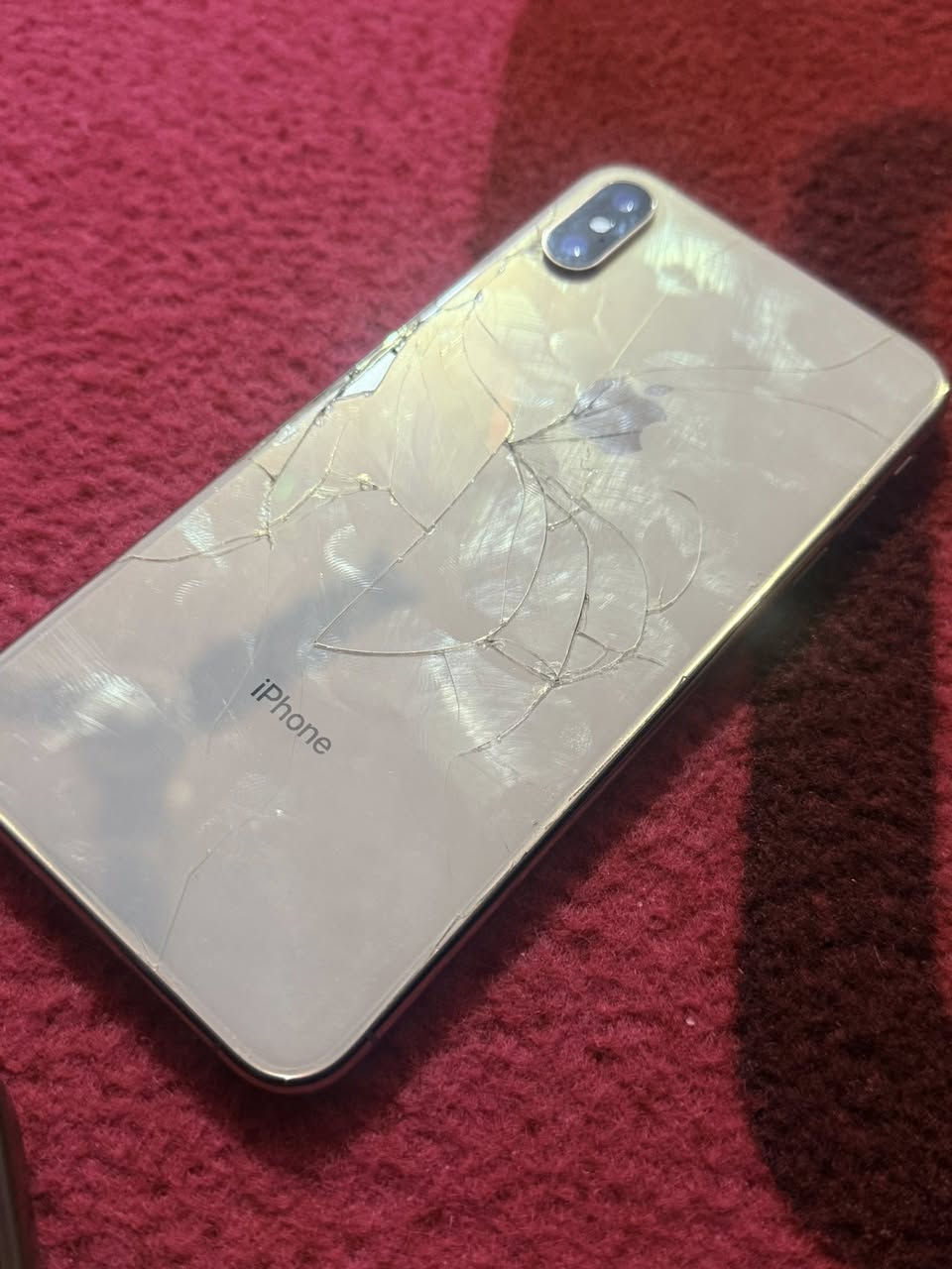 للبيع Xs Max
ذاكرة 256
بطارية 79
مامفتوح 
وياه كارتونته وشاحنه 
للبيع 140 وبي مجال


**إذا كنت صاحب هذا الإعلان وتريد حذفه لأي سبب، رجاءا أرسل رسالة إلى الدعم الفني**