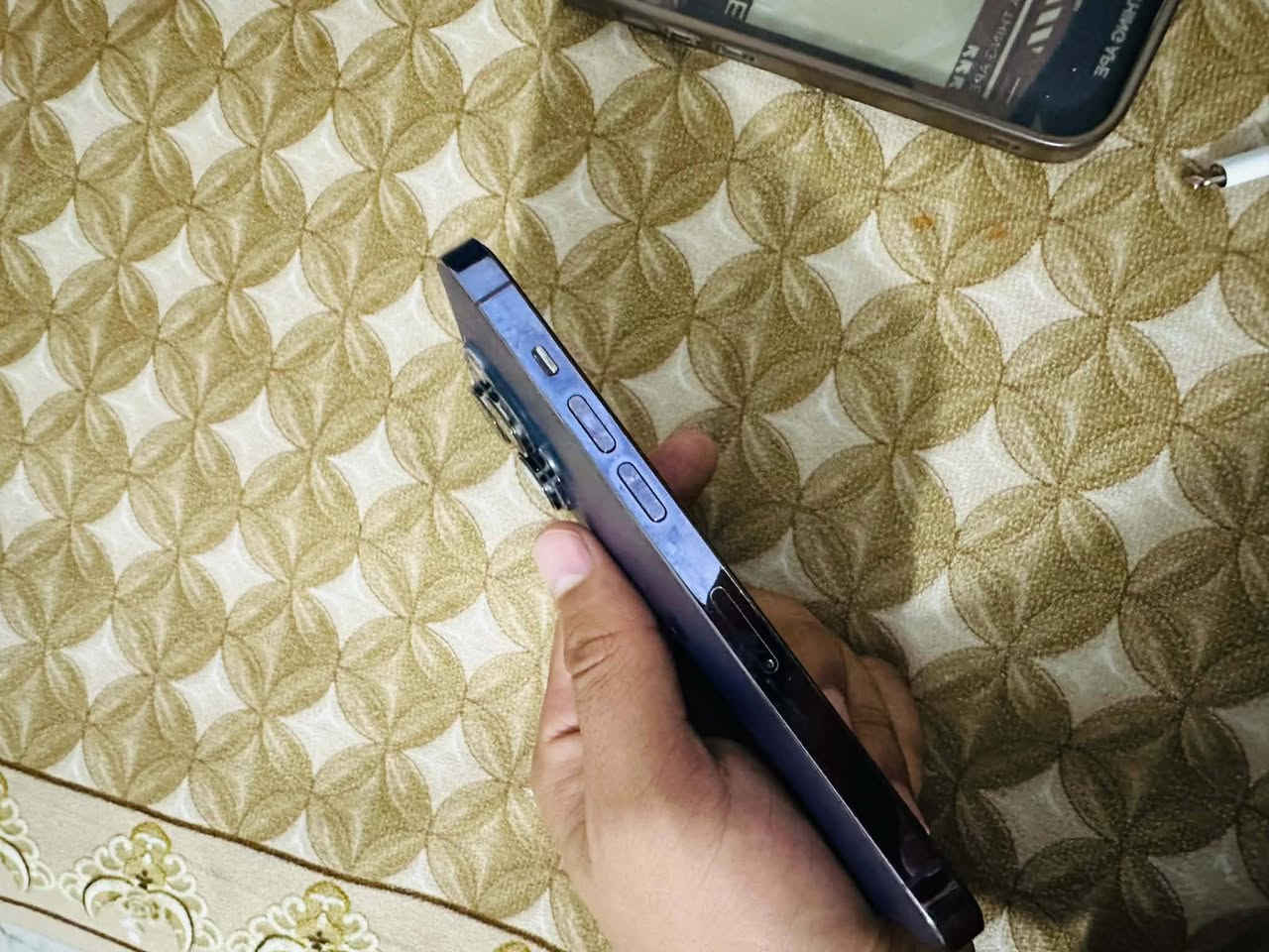سلام عليكم
14 pro الصغير
جهاز شرق اوسط مكفول ما مفتوح ذاكره ١٢٨ بطاريه ٧٧ جهاز استعمال منزلي والصور موضحه نضافته سعر ٦٥٠ وبي مجال بسيط للاستفسار ***********
