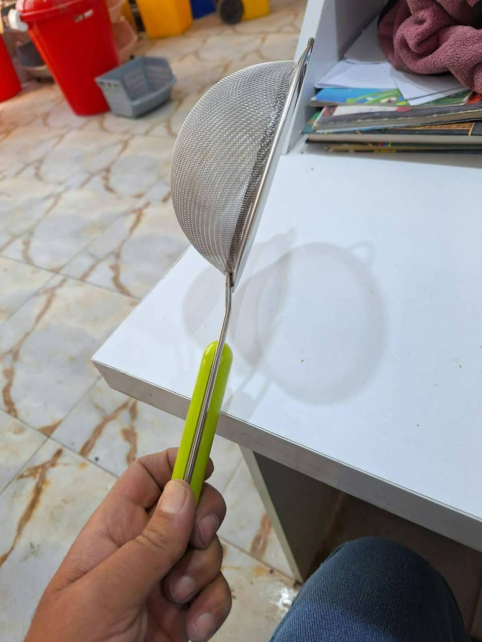 مصفي استيل قياس  14 سنتم  سعر الدرزن  10.000
عنوان حلة شارع  60 بناية مطعم ادم 
واتساب  ***********
 تلكرام https://t.me/MUS2lwBgzjQ5N2My
