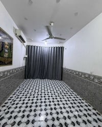 حي الحوراء شارع ام البنين • ١٠٠م • طابو صرف