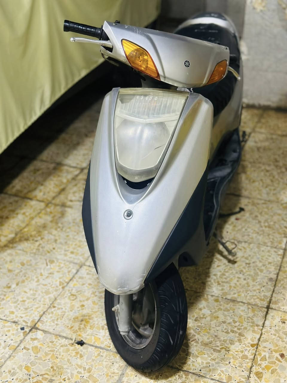 سلام عليكم
دراجه بريز اللبيع مال ربه برغي مامفتوح بيه مكفوله 
دراجه كله شغال مابيه اي شي نقص ولا يرادله شي 
بس لكفر لامامي بدل 
السعر750وبيه مجال 
المكان بغداد المدينه الصدر 
الرقم الاستفسار ***********
