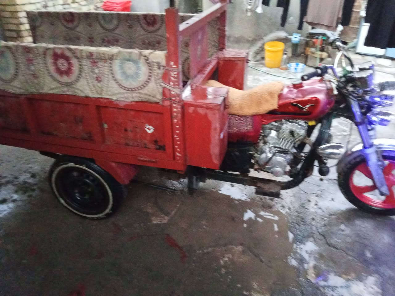 السلام عليكم للبيع ***********
