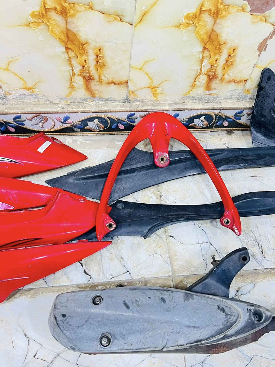 كلمن وسعره
توصيل موجود داخل العماره


**إذا كنت صاحب هذا الإعلان وتريد حذفه لأي سبب، رجاءا أرسل رسالة إلى الدعم الفني**