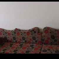 كنبة • قنفة • صوفا • مقعد • اثاث منزلي