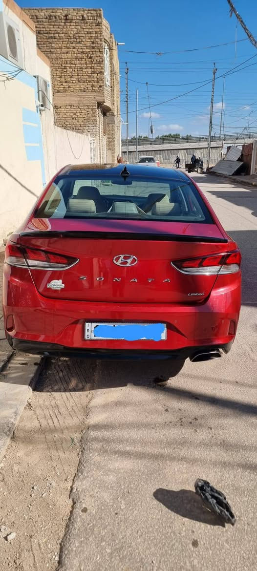 سوناتا 2018 وارد امريكي فول مواصفات امتد
ماشية 96600 قابل للزيادة
رقم بغداد مكاني بالنجف
كير وماكينة ما مفتوحين بلادي
حدادية 50%
السعر 135 وبيها مجال بسيط
غير متواجد على الفيس
رقم الهاتف ***********
