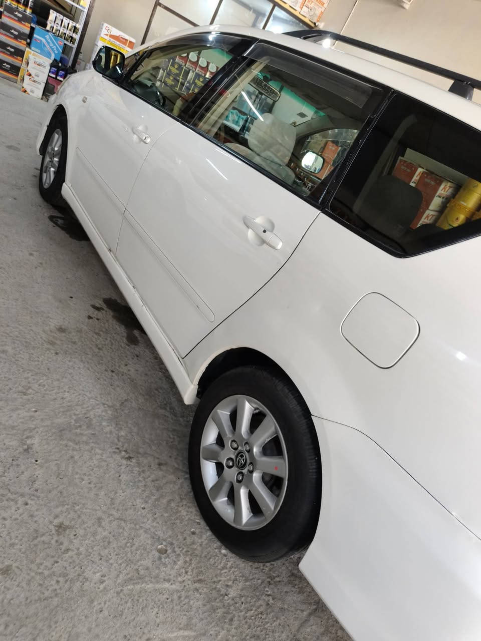 البصم للبيع اكرستال لون ابيض سيارة جاهزة من كير ومكينة حدادية سيارة فورويل أو محولة توويل سيارة جاهزة من كل شي     اتصال علا رقم *********** @مكان السيارة ذي قار
