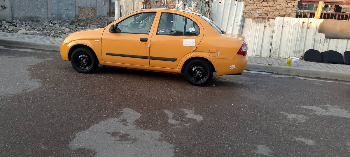 طيبه موديل 2015 مكفوله كفاله عامه من عده دوس وهلاهلات معمرات كير مكينه جدد صدرهه خير من الله بسمي هيه غرامه مصفرهه بشرط تحويل ثاني يوم سعر 42 وبيها مجال حك جيه مكانه بغداد اليوسفيه حي شهداء غير متواجد على فيس رقمي 
***********
***********
