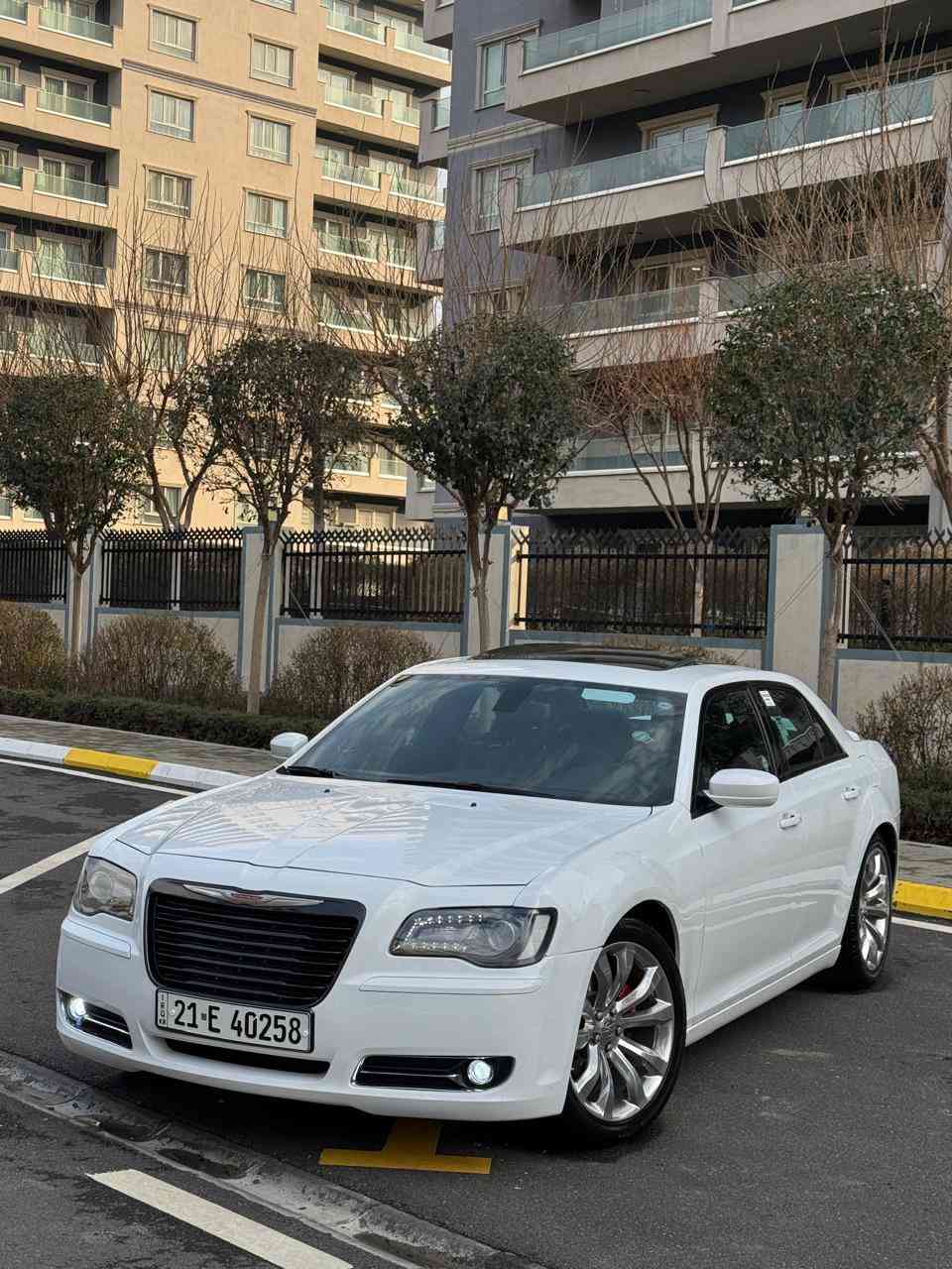 سلام عليكم اوباما موديل 2014S سياره كلين تايتل كفاله عامه  مكفول السياره رقم هزه سنويه كله جديد بسمي ..

رقم هاتف ☎️ ***********
مواصفات سياره معروفه S
شاشه كبيره تشغيل عن بعد 
سماعه بيتس
دمام بالصندوق
كشنات تتدفئه + كشنات كهرباي
كشنات علامه S بلادي 
شفتات استيرن 
فتحتين بالسقف بانوراما
بجم عريض بلادي
ماشيه 91mil
محرك 3600
بعد مواصفات السياره جديد احله من صور كلين تايتل مكفول اربع تايرات جديد شادلهن كير محرك تبريد خير من الله 🧊 
مكان السياره سليمانيه استفسار رقم هاتف ☎️ ***********
