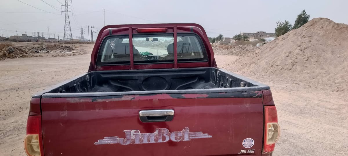 سلام عليكم سياره جنبي موديل13محرك كير سدر مكفولات سياره مكفوله من الضربه وااصبغ امداور ثاني يوم رقم بغداد مشروع وطني مكان واسط السعر 65وبيه مجال حك الجيه اارقم ***********
