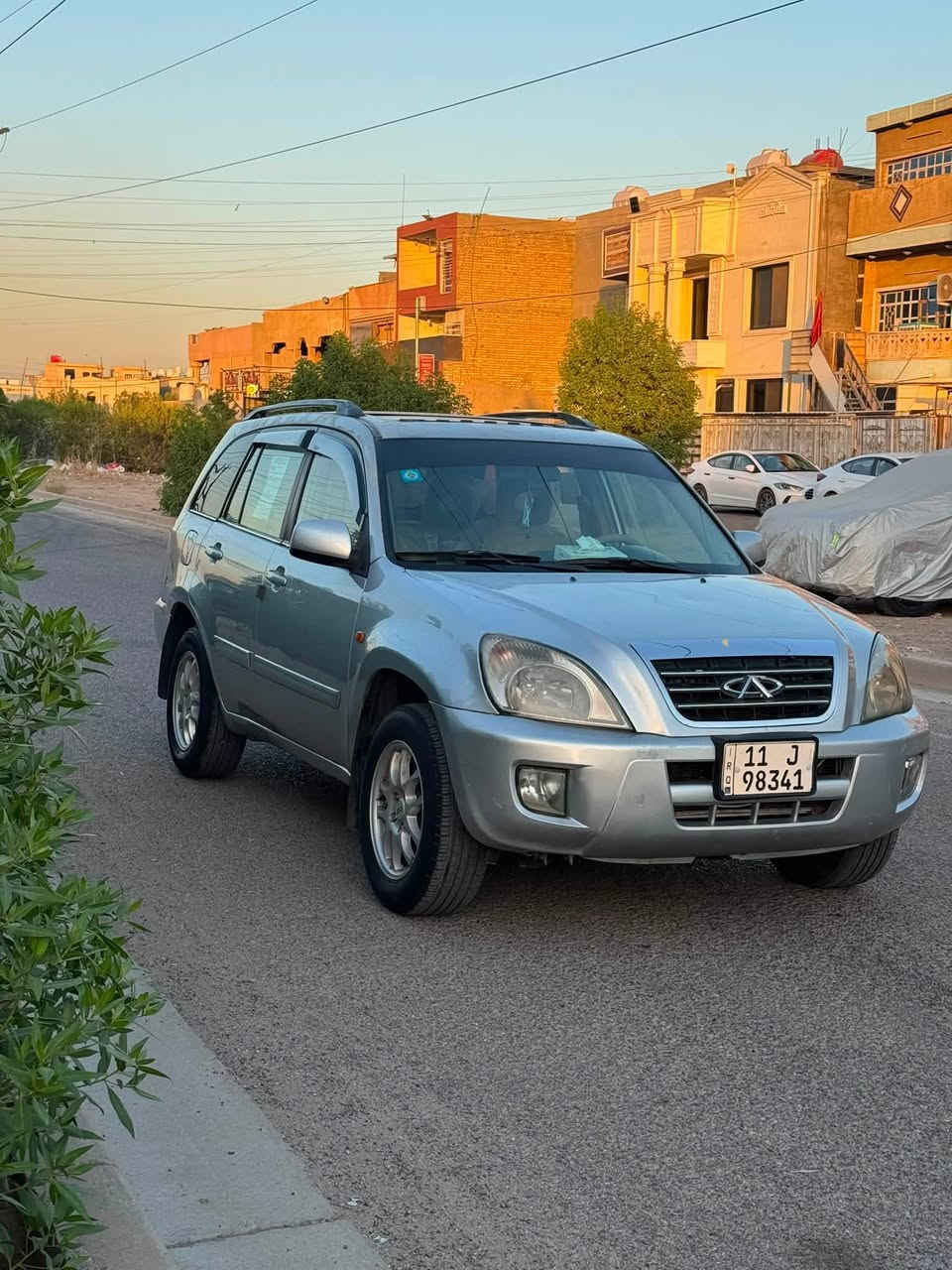 🚗شيري تيكو 2011
—————————-
🧿بسعر البلاش 39 ورقه وبيه مجال حك الجية 
مواصفات :
🚗فتحة 
🚗كشنات جلد 
🚗تحكم ستيرن جهتين 
🚗مثبت سرعه
🚗تدفئة كشنات 
🚗سنتر لوك 
🧿هزه  وسنويه ورقم جديد انكليزي شرط التحويل 
بأسمي شخصيآ 
محرك وكير ميكانيكي لاتبخير ولا تنقيص 
السياره مصبوغه حزام جماليه اثر جراد  بدون تكم وبدون قمارة 
مكان السيارة السيدية 
رقم الهاتف : ***********
