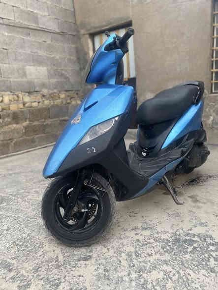 سلام عليكم دراجه ثعلب 🦊 سرعه 140كلها كامله نكر سلف وطلع وين  معجبك كهربائيه كلها شغاله سلف هندر شلعه معدل فولل مكينه ناعمه اي نقص ما بيها سعرها 500مكاني بغداد الحريه شارع 30قرب أسوق مريومه رقم تليفون 📞  اتصل وبيك خير وتدلل ورجاءن لحد يعلق ويسولف بكيفه ***********
