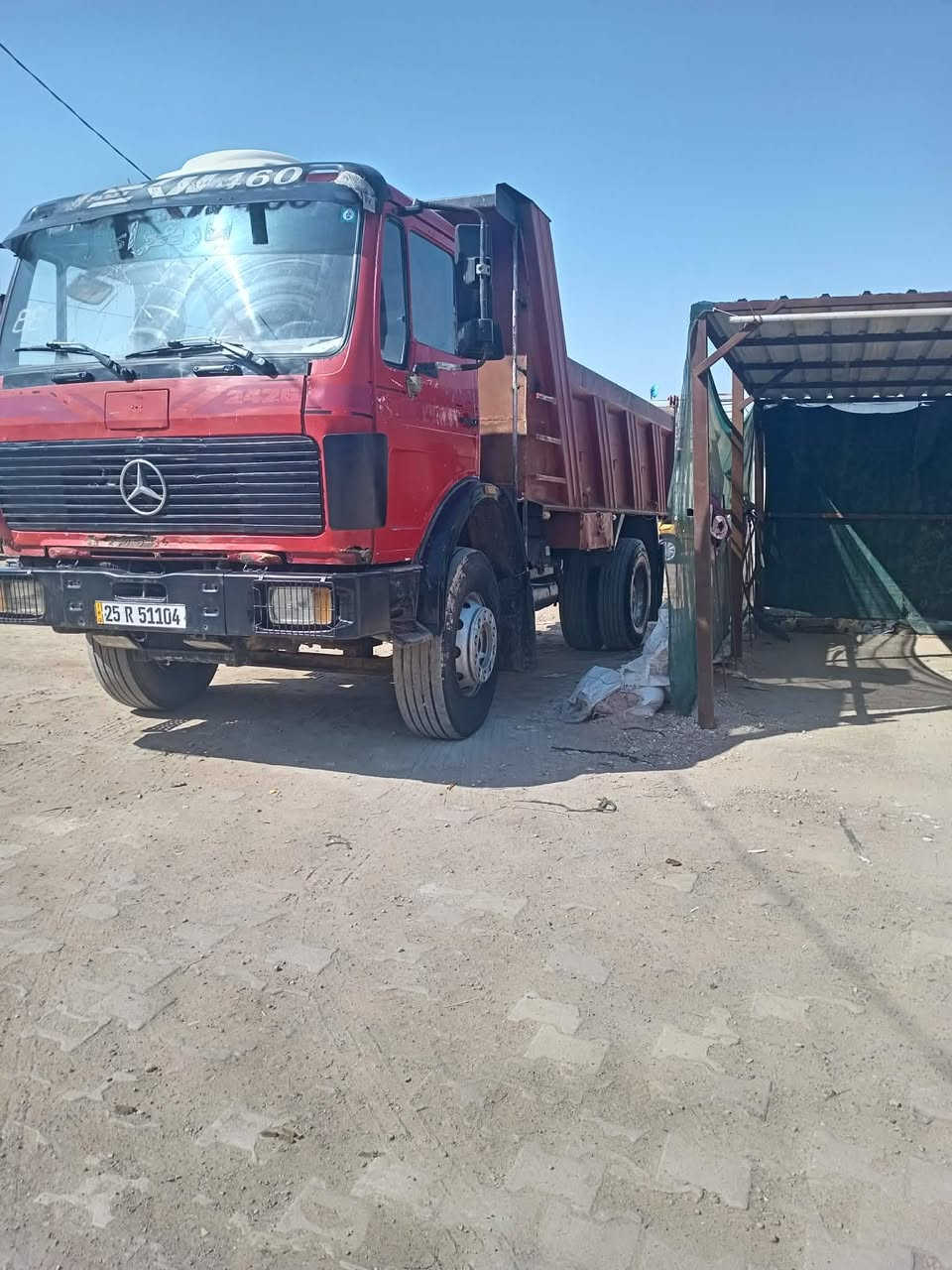 البي للبيع موديل 90 مكينه 8 كير 25 اكسن جيف رقم انگليزي سنويه 2030 مكان السياره ميسان  للاستفسار الاتصال على الرقم ***********
